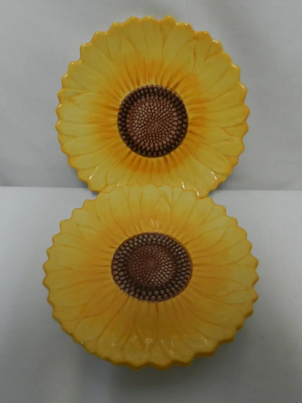 Pier 1 Sunflower Fields Hand Painted set 2 plates Seymour Man salad appetizer